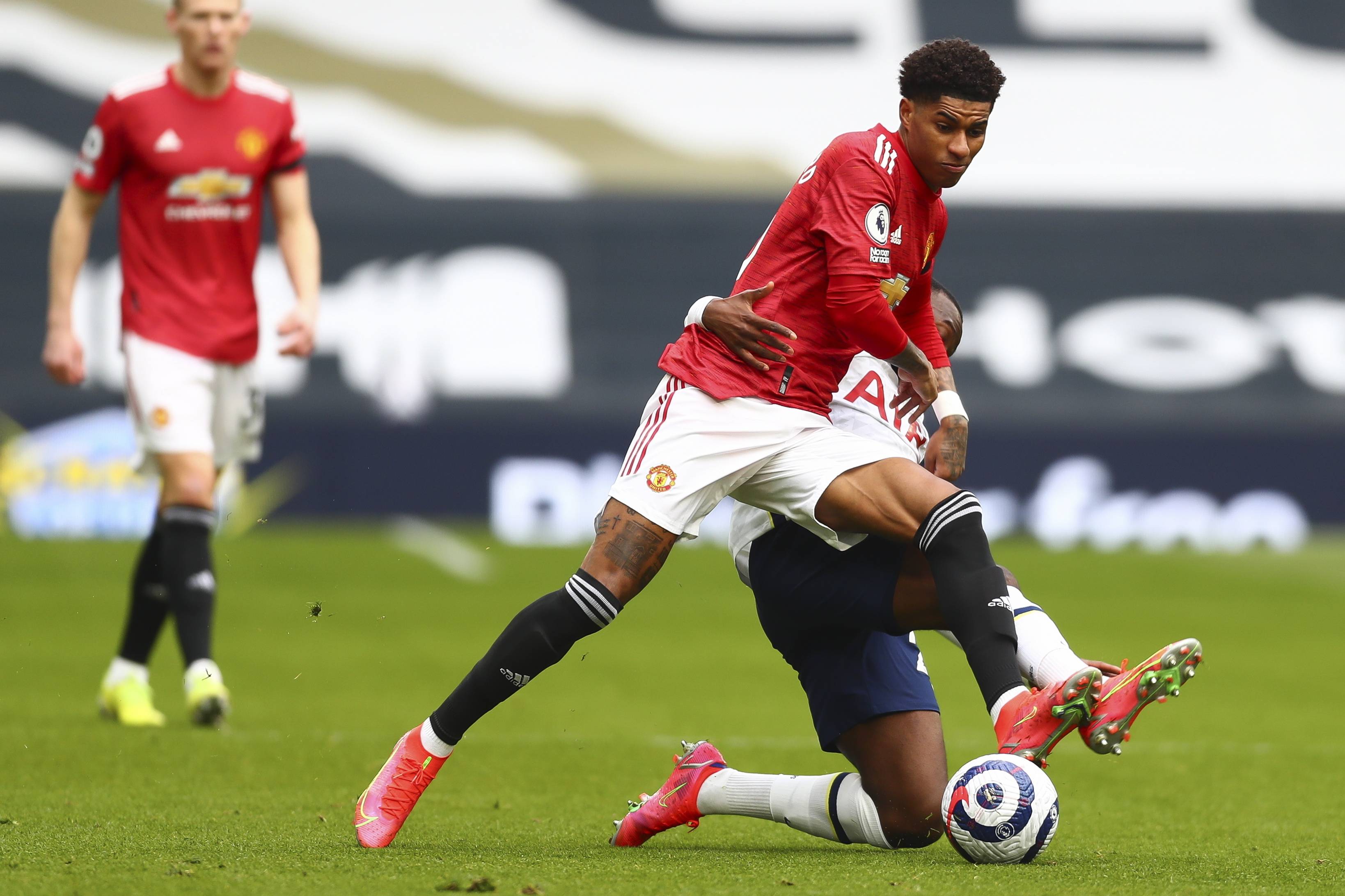 挑战巴黎的 挑战巴黎的